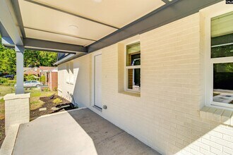 2327 Willow St in Columbia, SC - Building Photo - Building Photo