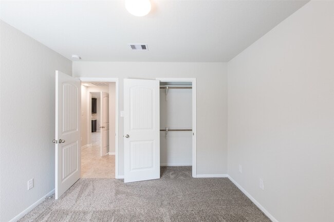 29311 Dunns Creek Ct