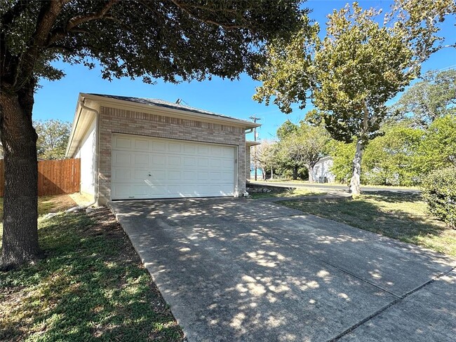11600 Mary Hargrove Ln in Austin, TX - Building Photo - Building Photo