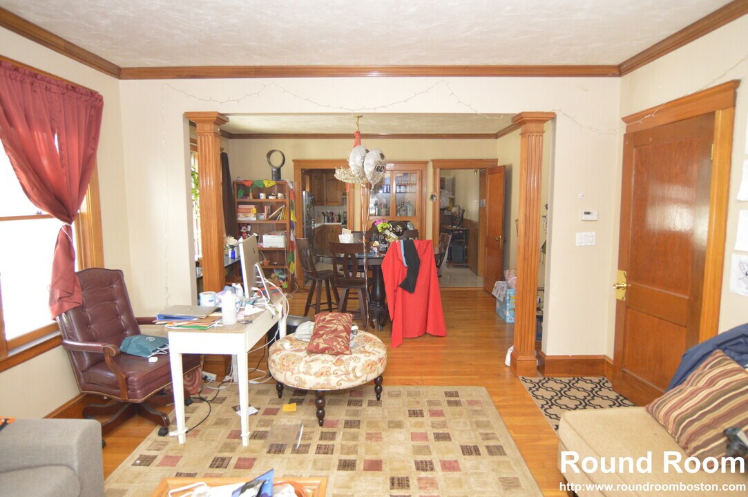 266 Market St, Unit 1 in Boston, MA - Building Photo