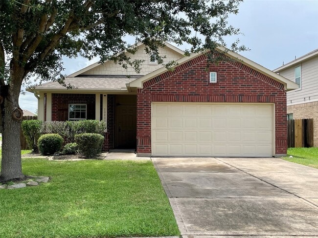10803 Woodwind Shadows Dr