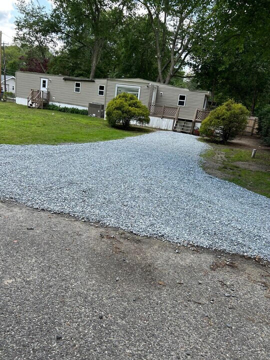 541 Evergreen Rd in Millville, NJ - Building Photo