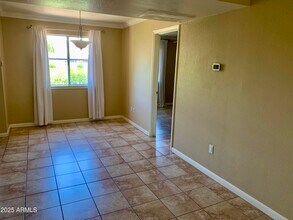 8256 E Arabian Trail in Scottsdale, AZ - Building Photo - Building Photo