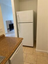 2021 Spenwick Dr in Houston, TX - Building Photo - Building Photo