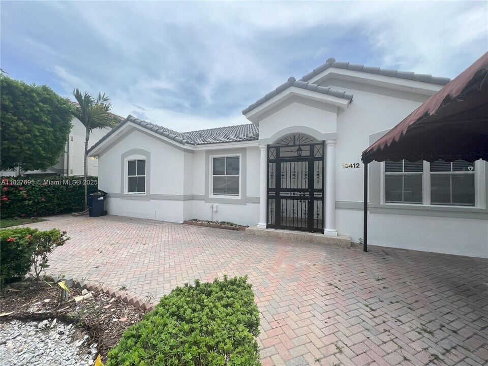 13412 SW 6th St in Miami, FL - Building Photo