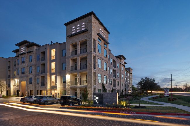 Windsor Burnet in Austin, TX - Foto de edificio - Building Photo