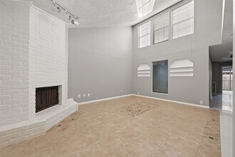 4410 Wildacres Dr in Houston, TX - Building Photo - Building Photo