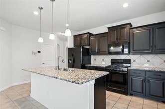 9117 Edenberry Ln in Fort Worth, TX - Building Photo - Building Photo