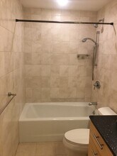 42 Beach St, Unit 5B in Boston, MA - Building Photo - Building Photo