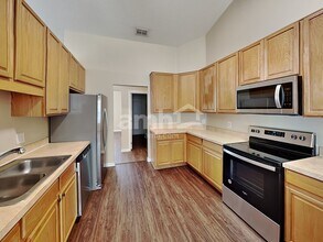 3608 Doe Run Dr in St. Cloud, FL - Building Photo - Building Photo