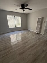5955 Main St in Los Angeles, CA - Building Photo - Building Photo