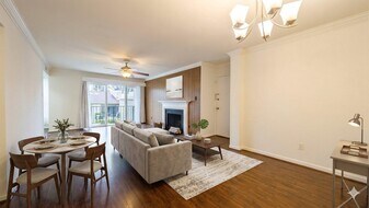 136 Duvall Ln in Gaithersburg, MD - Building Photo