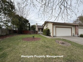 1613 Perseus Ct in Petaluma, CA - Building Photo