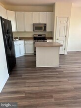 21105 Mossy Glen Terrace in Ashburn, VA - Building Photo - Building Photo