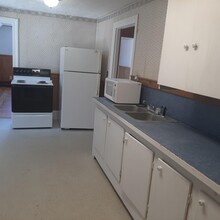 10 Parsons St-Unit -4-A in Colebrook, NH - Building Photo - Building Photo