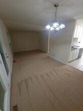 527 Upland St in Pottstown, PA - Building Photo - Building Photo