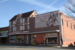 1219 Sam Houston Ave