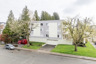 Cedar Ridge in Chilliwack, BC - Building Photo - Building Photo