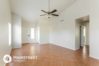 7451 W Sanna St in Peoria, AZ - Building Photo - Building Photo