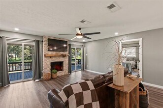 2500 Wildwood Way in Kemp, TX - Building Photo - Building Photo