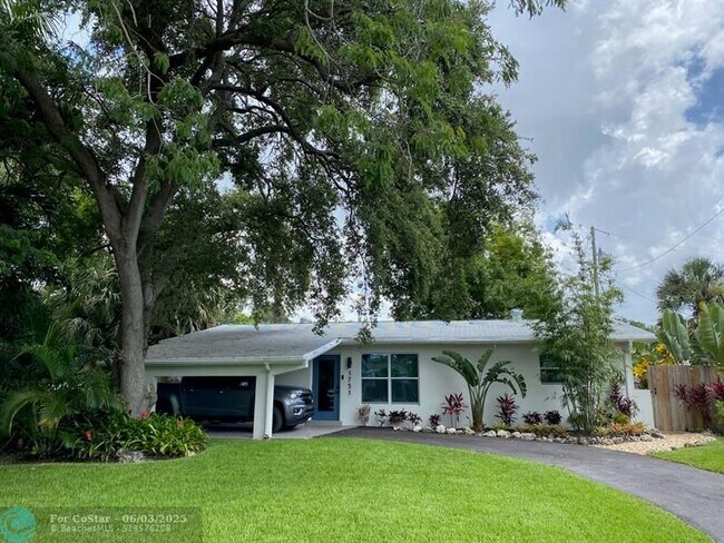 property at 1751 SW 32nd Ct