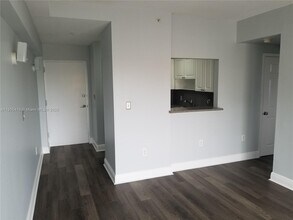 134 SW 7th Ave in Miami, FL - Building Photo - Building Photo