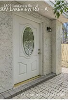 1309 Lakeview Rd in Clearwater, FL - Building Photo