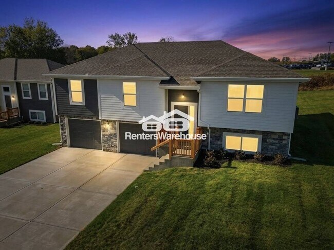 property at 707 Wood Sage Ct