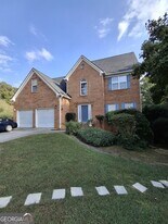 3284 Clubside View Ct SW in Snellville, GA - Building Photo
