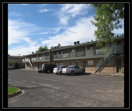 Clayton Manor Town Homes & Corp Apartments in Odessa, TX - Building Photo - Building Photo