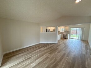 5512 Murray St SE in Salem, OR - Building Photo - Building Photo