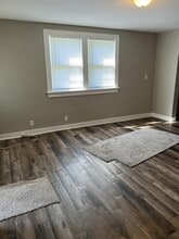 2123 N Machin Ave in Peoria, IL - Building Photo - Building Photo