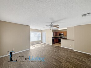 5460 E Michigan St in Orlando, FL - Building Photo - Building Photo