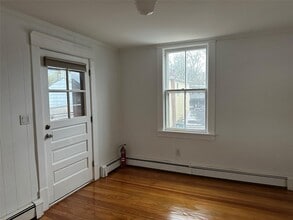 152 Church St in Millbrook, NY - Building Photo - Building Photo