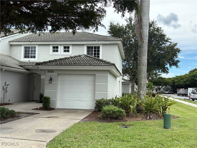 10101 Poppy Hill Dr