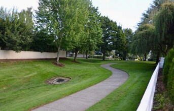 2717 SE 171st Ave in Vancouver, WA - Building Photo - Building Photo