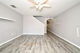 363 Carina Cir in Sanford, FL - Building Photo - Building Photo