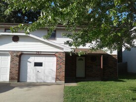 365 Catherine Dr in Columbia, MO - Building Photo