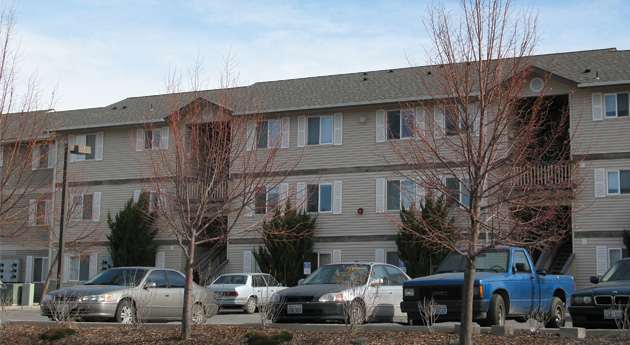 Terrace Manor in Wenatchee, WA - Building Photo