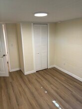 210 Anna St, Unit B in Hot Springs, AR - Foto de edificio - Building Photo