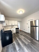 423 N Lawndale Ave in Chicago, IL - Building Photo - Building Photo
