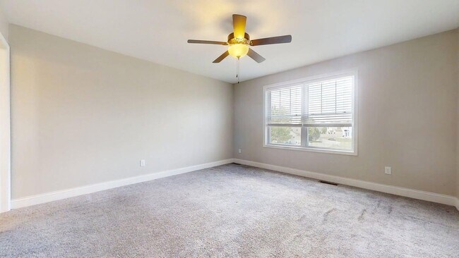 802 Sedgegrass Dr in Champaign, IL - Building Photo - Building Photo