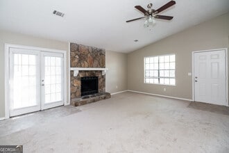 5660 Pine Meadows Ct in Morrow, GA - Building Photo - Building Photo
