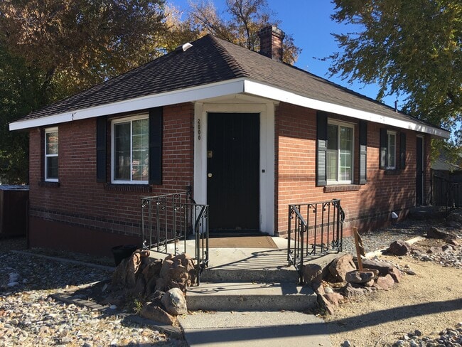 property at 2000 Plumas St