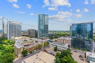 360 Nueces St in Austin, TX - Building Photo - Building Photo