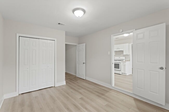 property at 9133 Woodlyn Rd