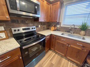 11 Kimberling Blvd in Kimberling City, MO - Building Photo - Building Photo