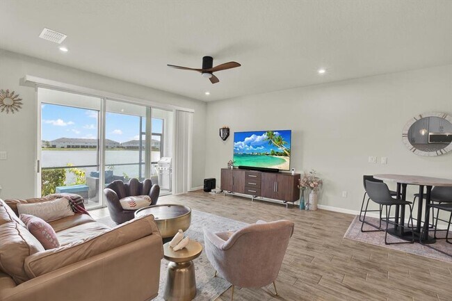 2388 Audubon Preserve Ln in Lutz, FL - Building Photo - Building Photo