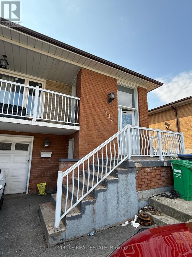 302 Royal Salisbury Way