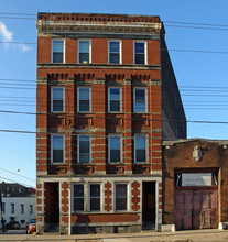 37 E McMicken Ave in Cincinnati, OH - Building Photo - Building Photo